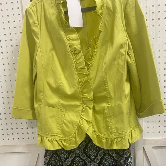 Talbots Vibrant Green Ruffled Blazer - Picture 2 of 5